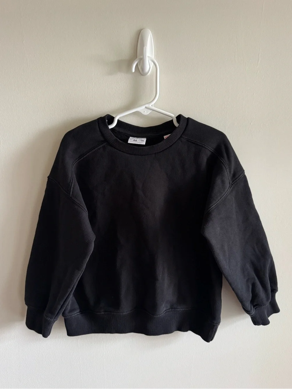 Zara Girls’ Crewneck Sweatshirt